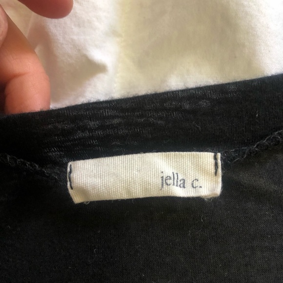 Black top - Picture 4 of 4